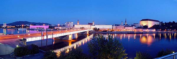 linz%20nacht.jpg