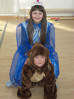 Bär und Prinzessin