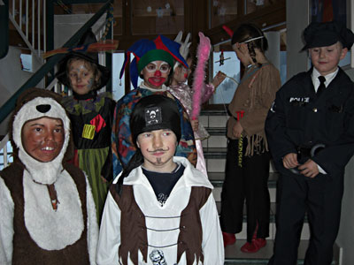 Verkleidete Schüler